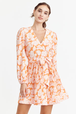 
                  
                    Charger l&amp;#39;image dans la galerie, ADELYN RAE - ROBE - F241D5817 - ORANGE/ROSE
                  
                