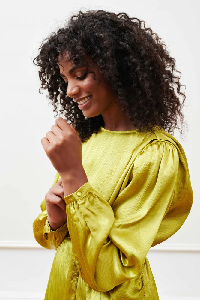 
                  
                    Charger l&amp;#39;image dans la galerie, LOFTY MANNER - ROBE - PA21.1 - LIME
                  
                