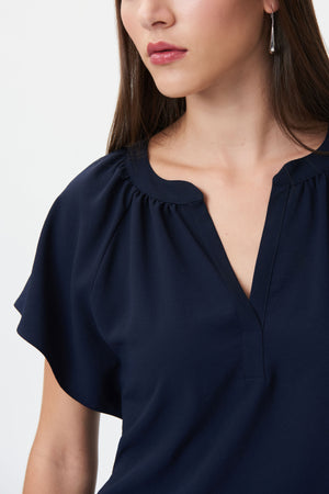 
                  
                    Charger l&amp;#39;image dans la galerie, JOSEPH RIBKOFF - BLOUSE - 232023 - MARINE
                  
                