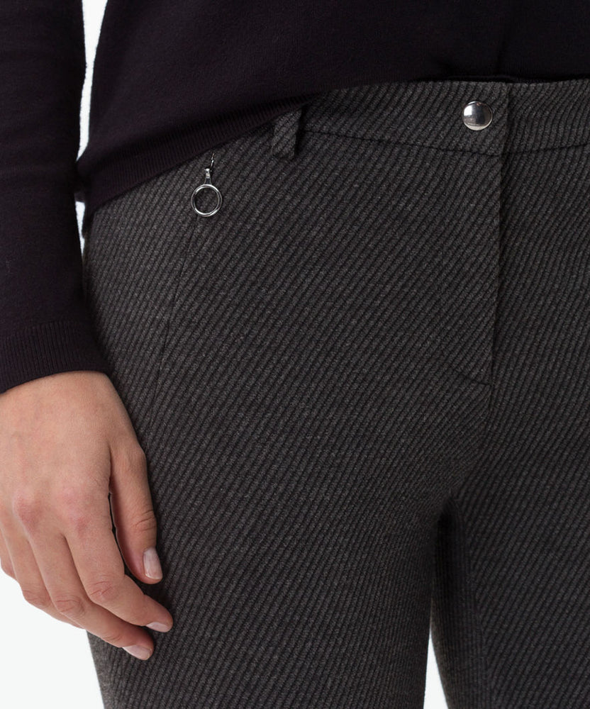 
                  
                    Charger l&amp;#39;image dans la galerie, Brax - Pantalon
                  
                