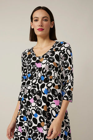 
                  
                    Charger l&amp;#39;image dans la galerie, Joseph Ribkoff - Robe droite à motif
                  
                