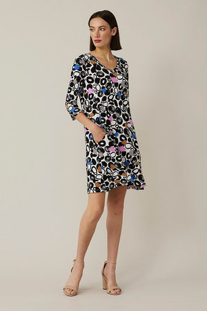 
                  
                    Charger l&amp;#39;image dans la galerie, Joseph Ribkoff - Robe droite à motif
                  
                