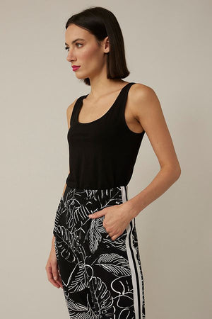 
                  
                    Charger l&amp;#39;image dans la galerie, Joseph Ribkoff - Pantalon jogging motif tropical
                  
                
