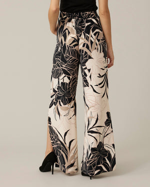 
                  
                    Charger l&amp;#39;image dans la galerie, Joseph Ribkoff - Pantalon à imprimé tropical
                  
                