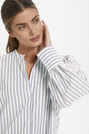 
                  
                    Charger l&amp;#39;image dans la galerie, Saint Tropez - Blouse rayé
                  
                
