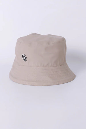 
                  
                    Charger l&amp;#39;image dans la galerie, Tantä - Chapeau imperméable
                  
                